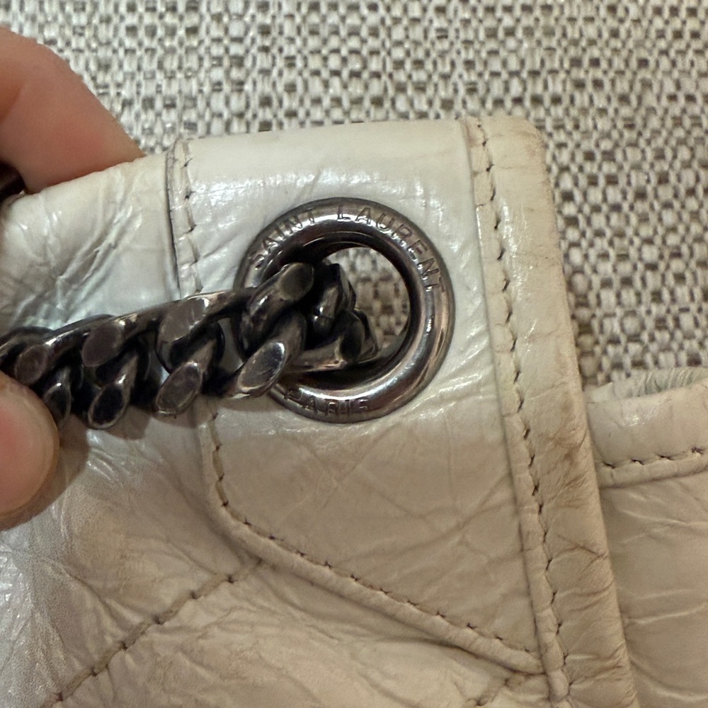 Saint Laurent Niki Medium Flap YSL Shoulder Bag in White‎ Crinkled Leather - Picture 5 of 16